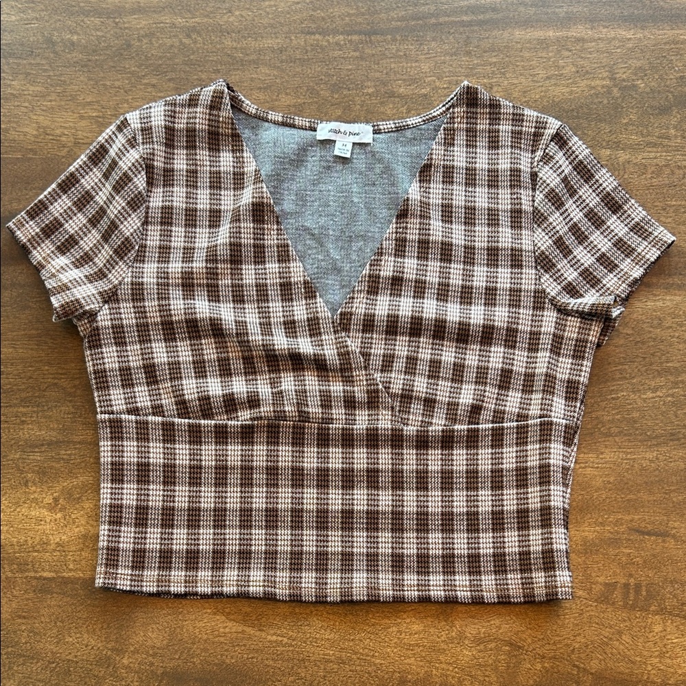 Stitch and Pine Brown Plaid Crop Top size medium